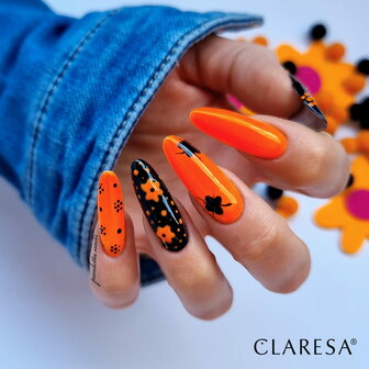 zwarte gellak met oranje gellak