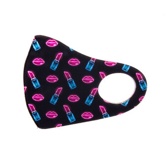 mondkapje met lippenstift en kus opdruk