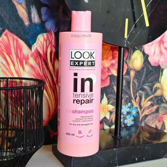 Repair shampoo voor droog en beschadigd haar