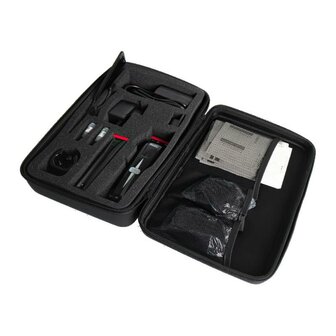 Wahl hard case binnenkant met accessoires