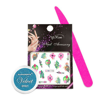 Nagel tools en accessoires van de gellak kit: professionele nagelvijl, nagelstickers en velvet nagelpoeder.
