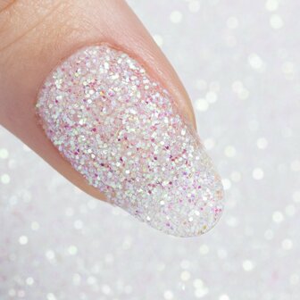 parelmoer Ice Crush nagelglitters met holografische hexagons op nagel