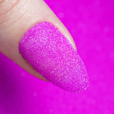 Neon Fuchsia nagelglitters op nagel als sugar effect