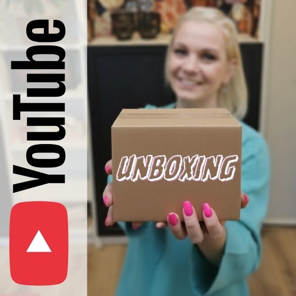 Rosé gouden nagelkoffer met regenboogeffect unboxing op YouTube.